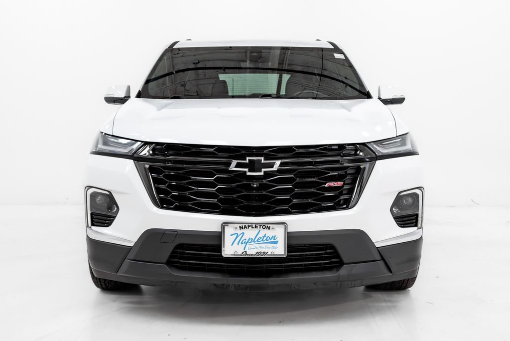 Used 2023 Chevrolet Traverse RS AWD/4WD image 4
