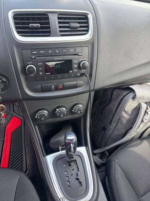 Used 2011 Dodge Avenger Mainstreet image 12