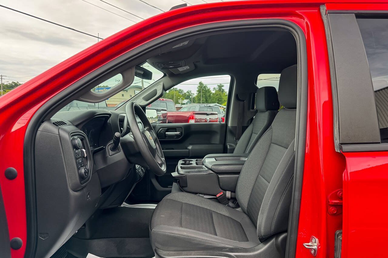 Used 2022 Chevrolet Silverado 1500 Custom AWD/4WD image 20