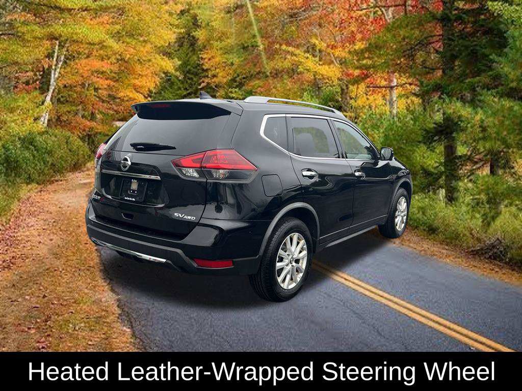 Used 2018 Nissan Rogue SV w/ Sun & Sound Touring Package AWD/4WD image 13