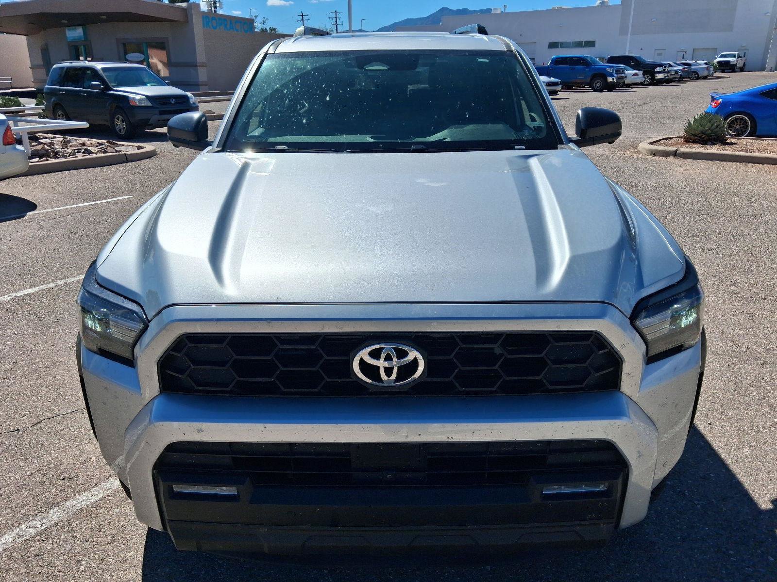 Used 2025 Toyota 4Runner TRD Off-Road Premium AWD/4WD image 8