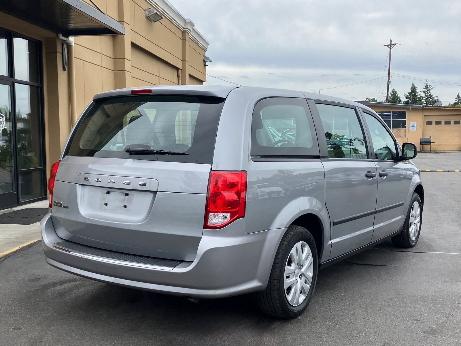 Used 2014 Dodge Grand Caravan American Value Package FWD image 8