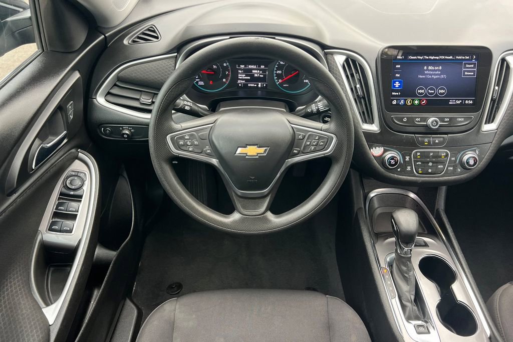 Used 2023 Chevrolet Malibu LT image 14