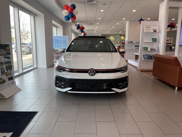 New 2025 Volkswagen GTI Autobahn image 6