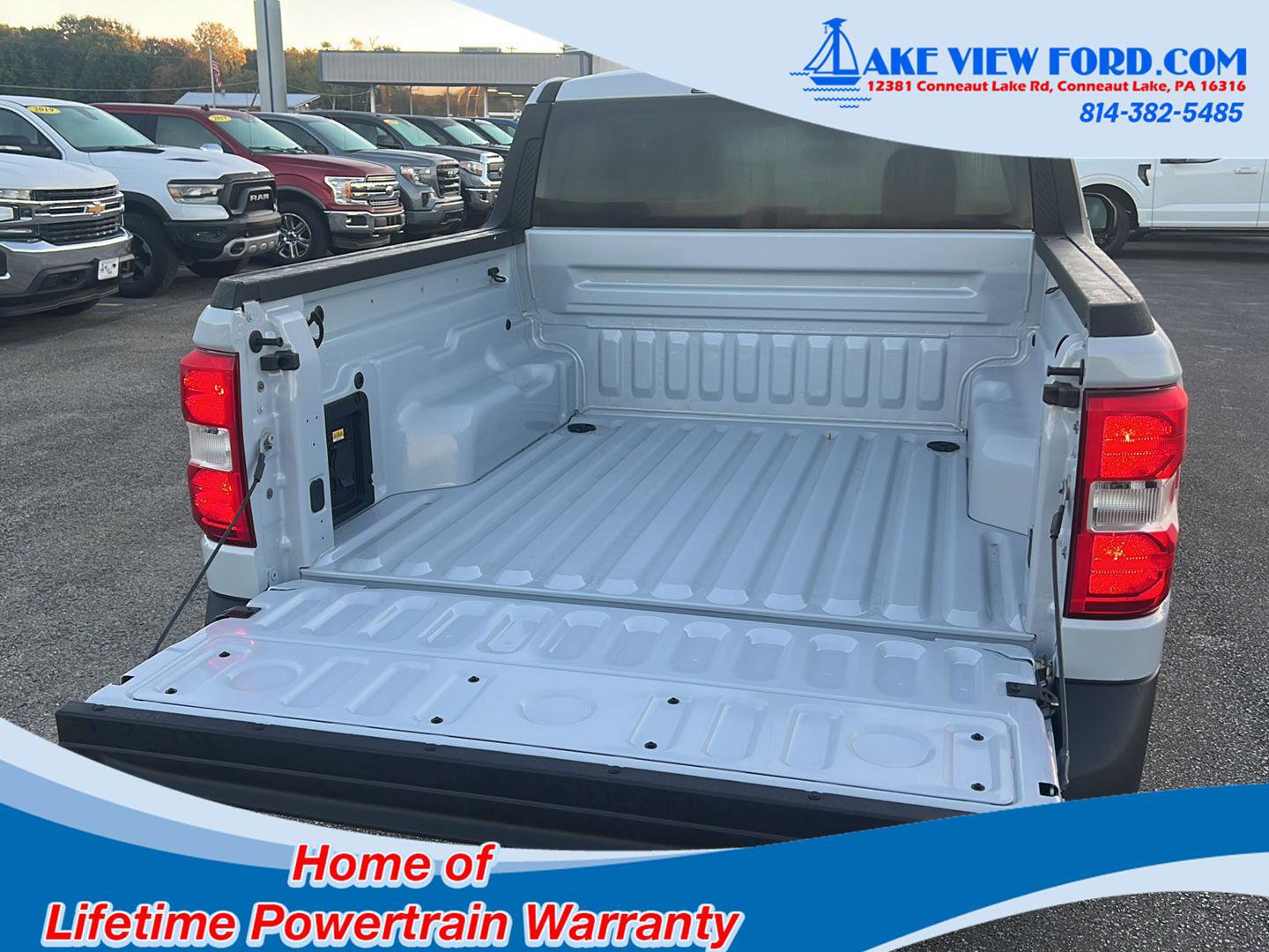 New 2025 Ford Maverick XLT w/ Equipment Group 301A image 9