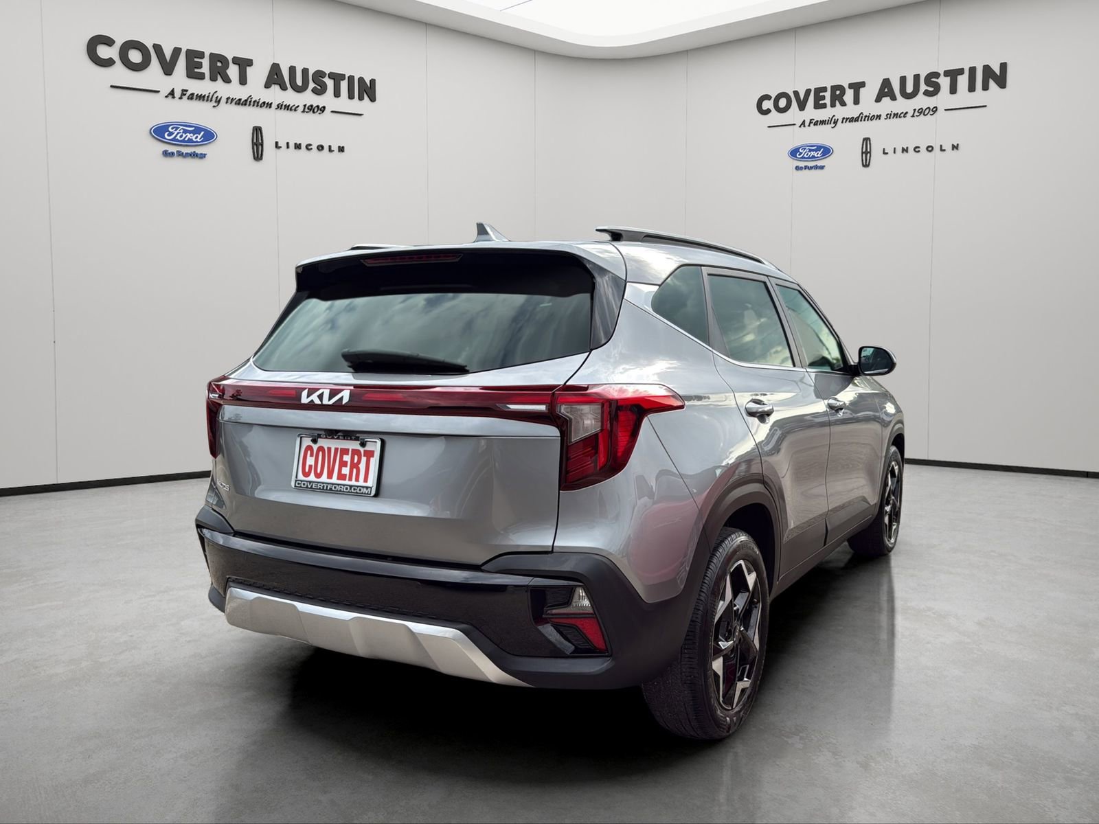 Used 2025 Kia Seltos EX w/ EX Sunroof Package FWD image 5