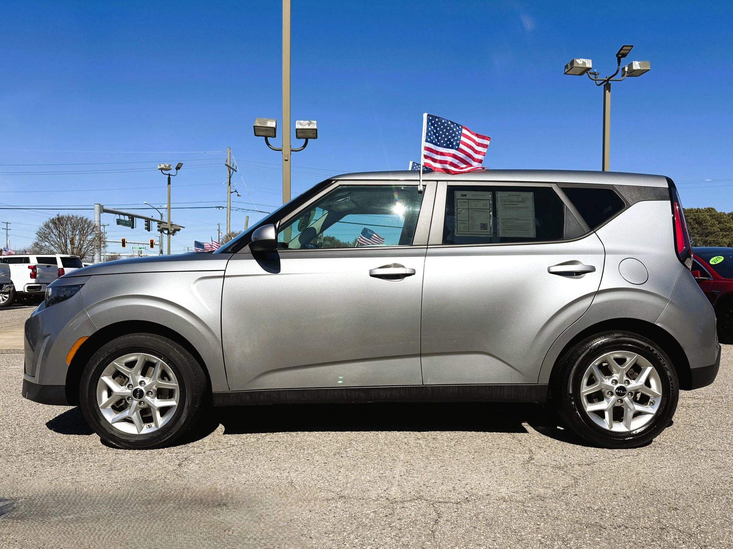 Used 2024 Kia Soul LX w/ Option Group 015 image 14