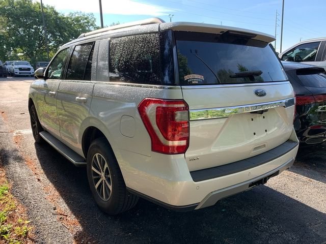 Used 2019 Ford Expedition XLT w/ Equipment Group 202A AWD/4WD image 3