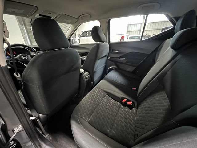 Used 2024 Nissan Kicks SV FWD image 15