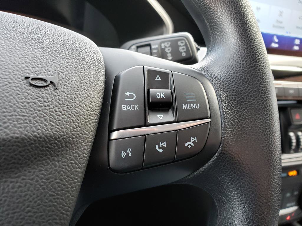 Used 2020 Ford Escape SE image 20