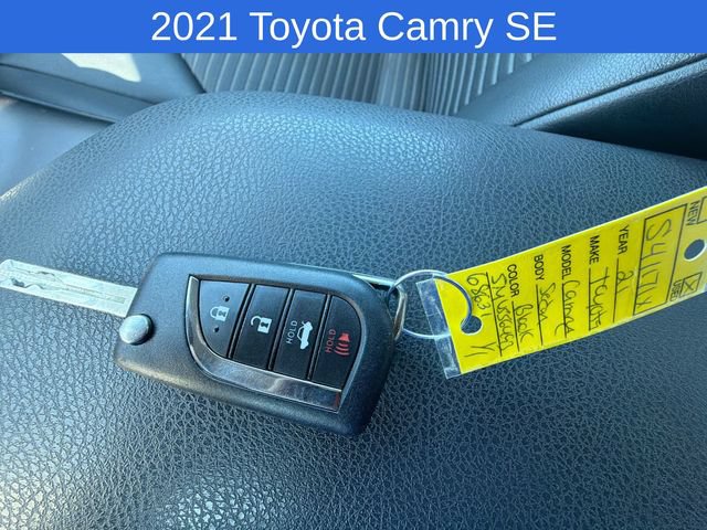 Used 2021 Toyota Camry SE FWD image 22