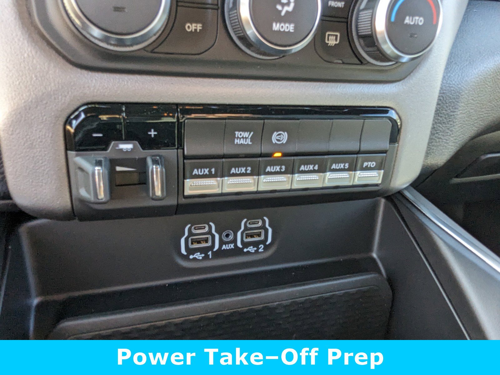 New 2024 RAM 4500 SLT w/ Quick Order Package 2YG SLT image 15