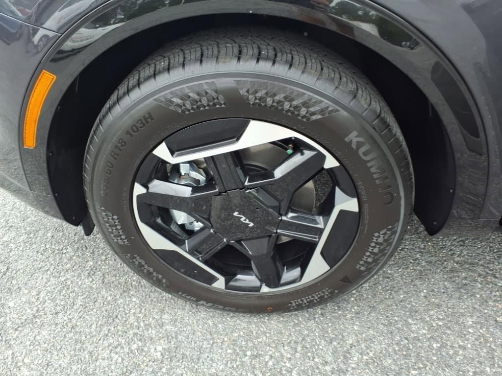 New 2026 Kia Sportage SX image 14