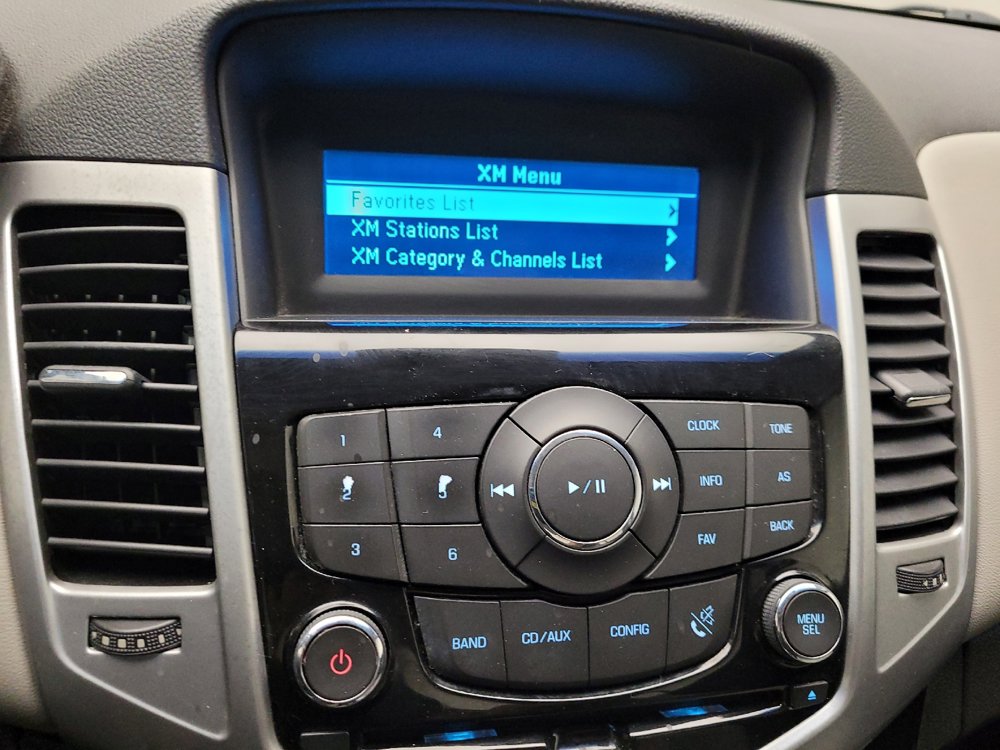 Used 2014 Chevrolet Cruze LT FWD image 25