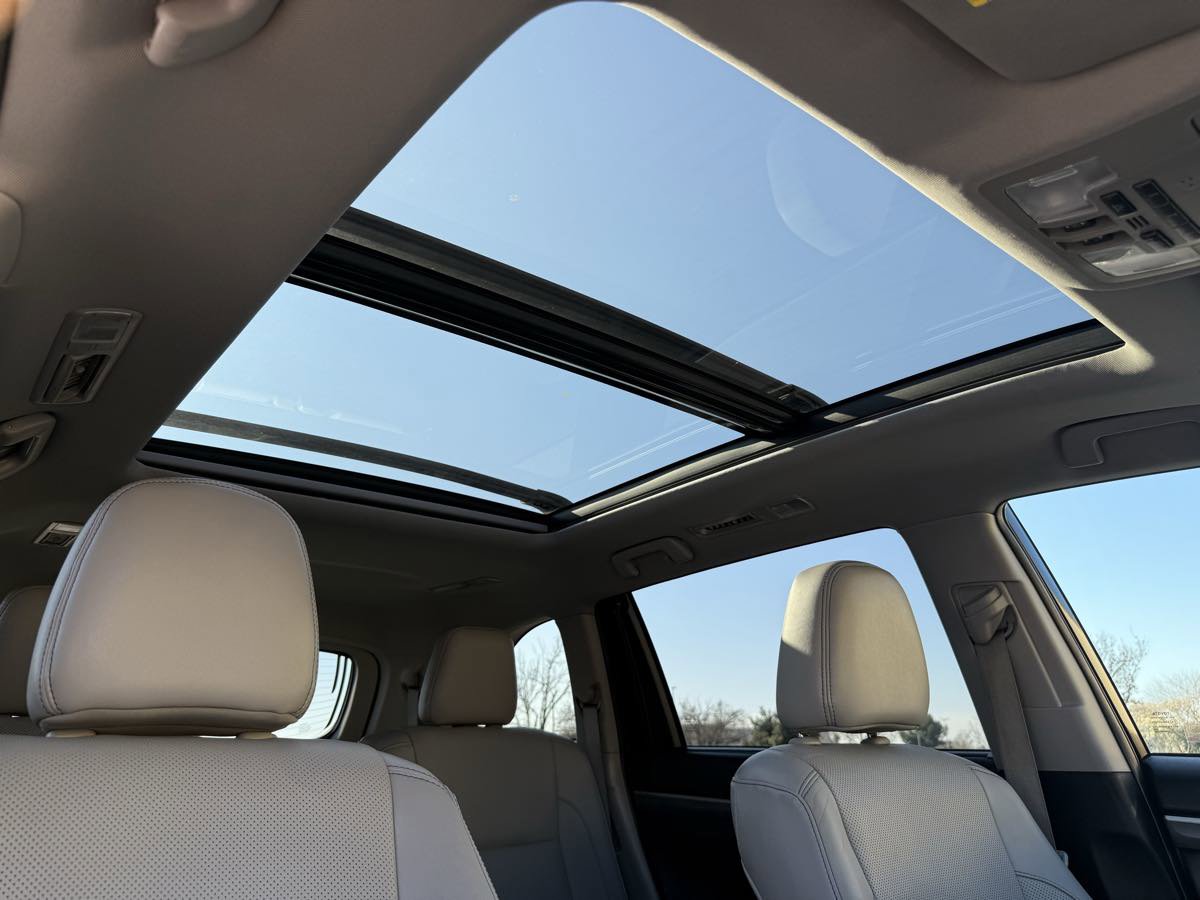 Used 2019 Toyota Highlander Limited Platinum image 21