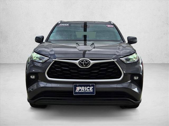 Used 2020 Toyota Highlander XLE video 2