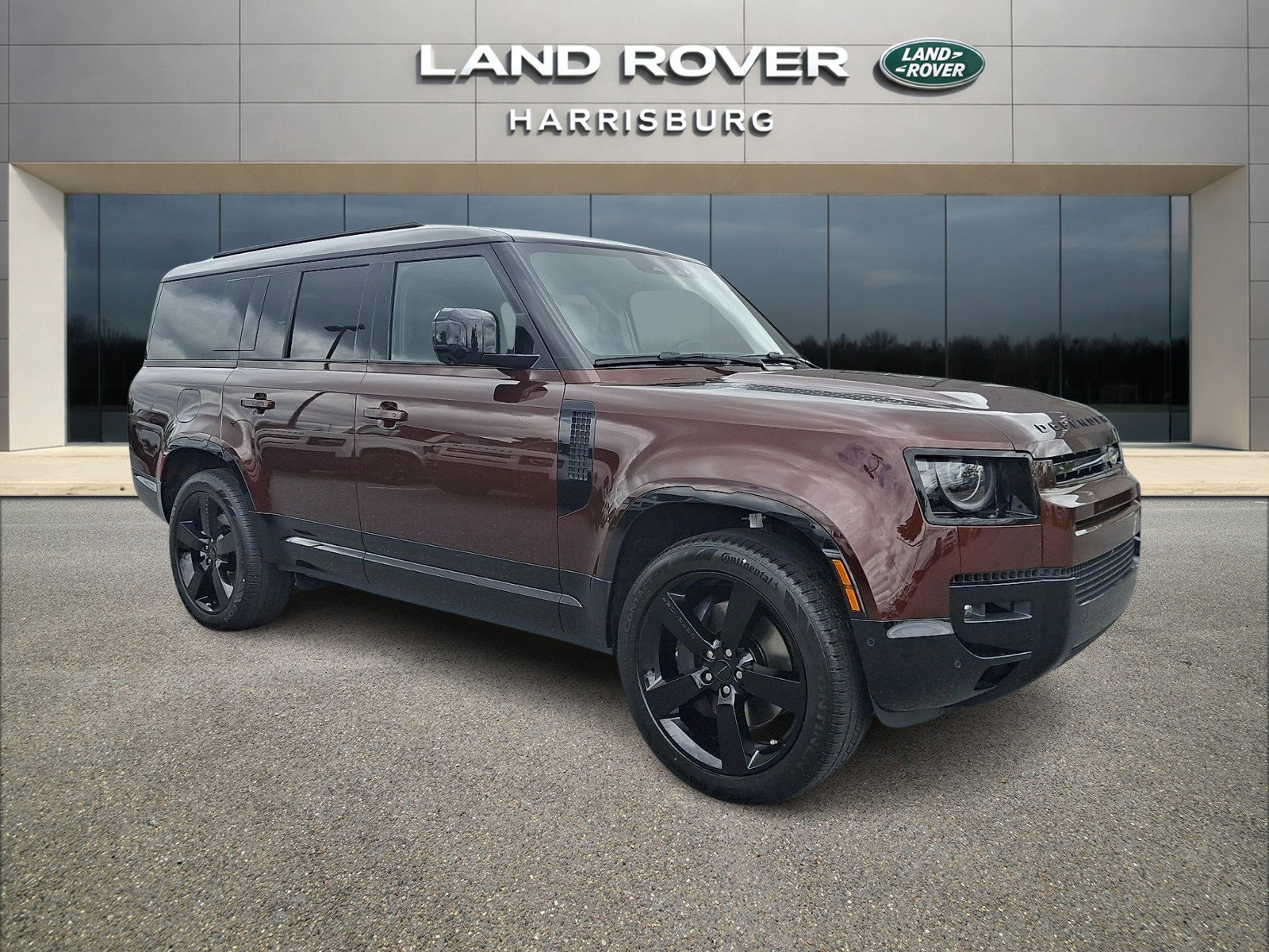 New 2026 Land Rover Defender 130 X-Dynamic SE AWD/4WD image 5