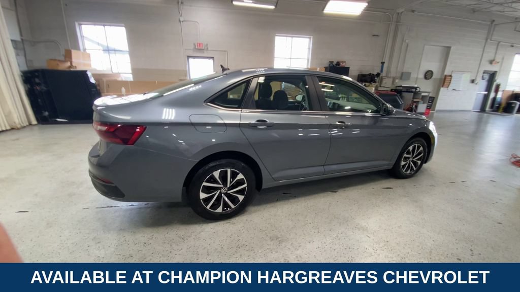 Used 2025 Volkswagen Jetta S FWD image 11