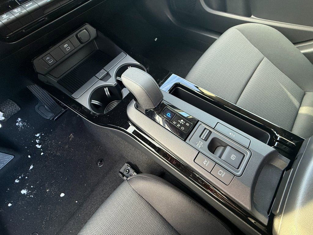 New 2026 Toyota Prius LE image 8