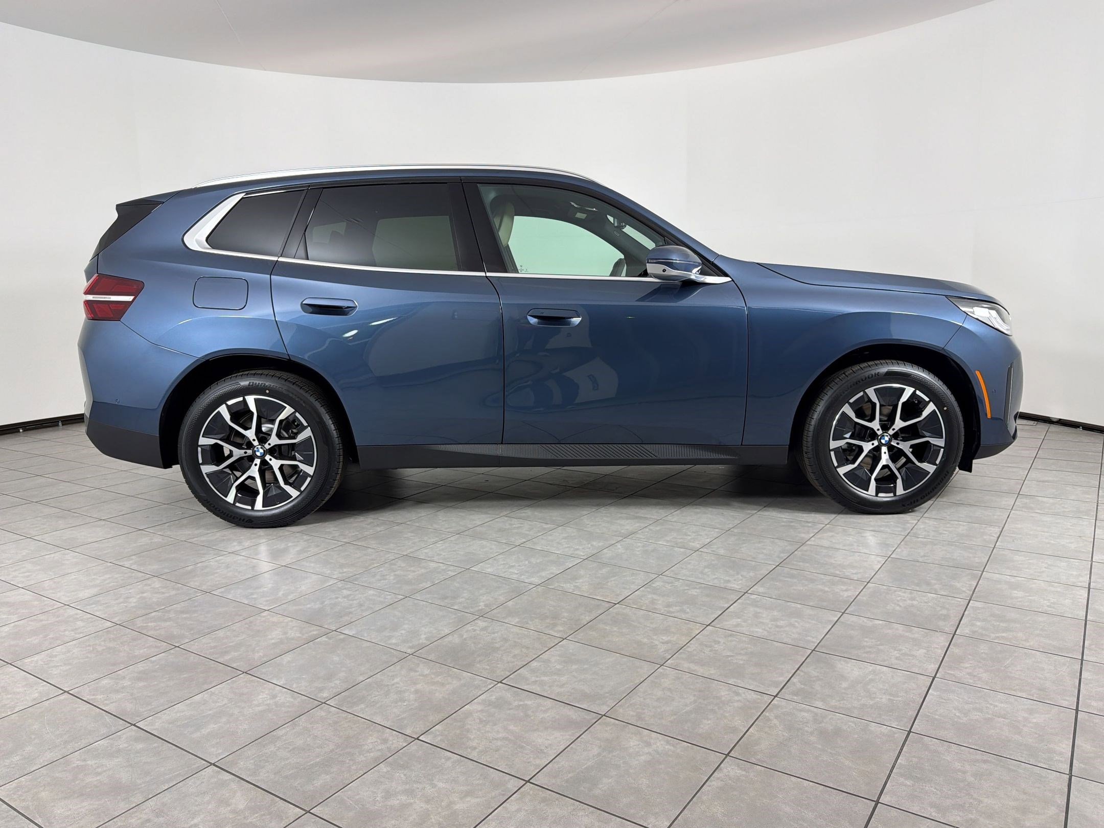 New 2026 BMW X3 xDrive30 AWD/4WD image 8