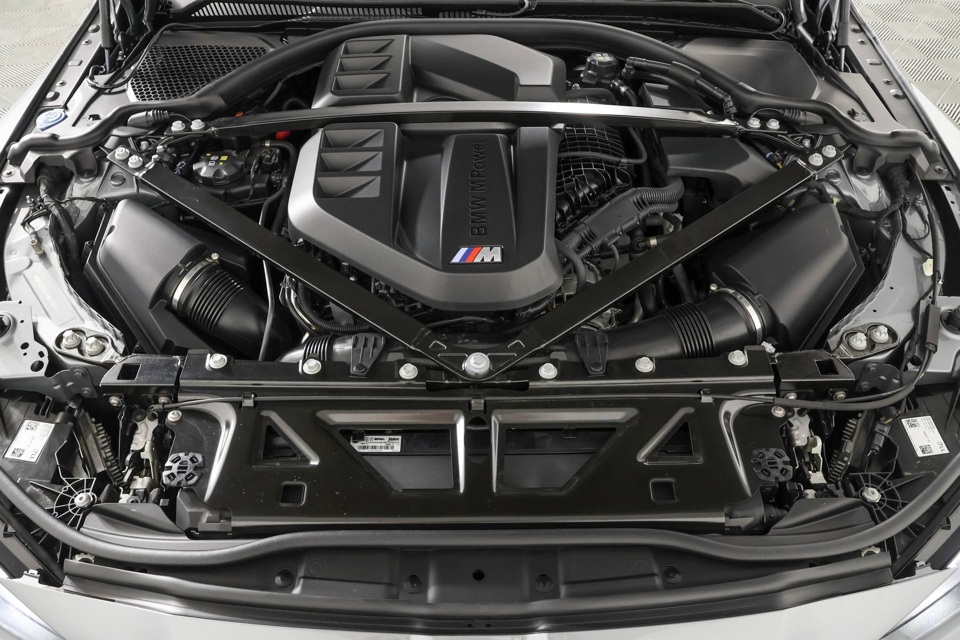 Used 2025 BMW M3 w/ Executive Package RWD image 50
