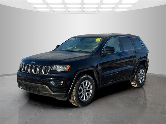 Certified 2022 Jeep Grand Cherokee Laredo X image 3