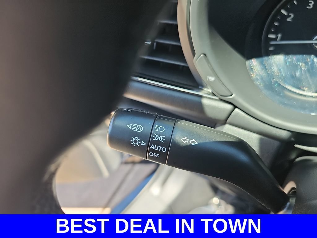 Used 2019 MAZDA MAZDA3 AWD Hatchback image 25