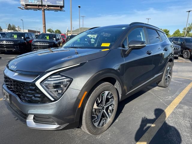 Used 2024 Kia Sportage EX w/ EX Premium Package AWD/4WD image 3