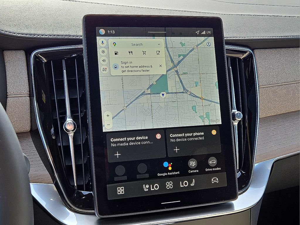 New 2026 Volvo XC90 B6 Plus w/ Protection Package Premier image 25