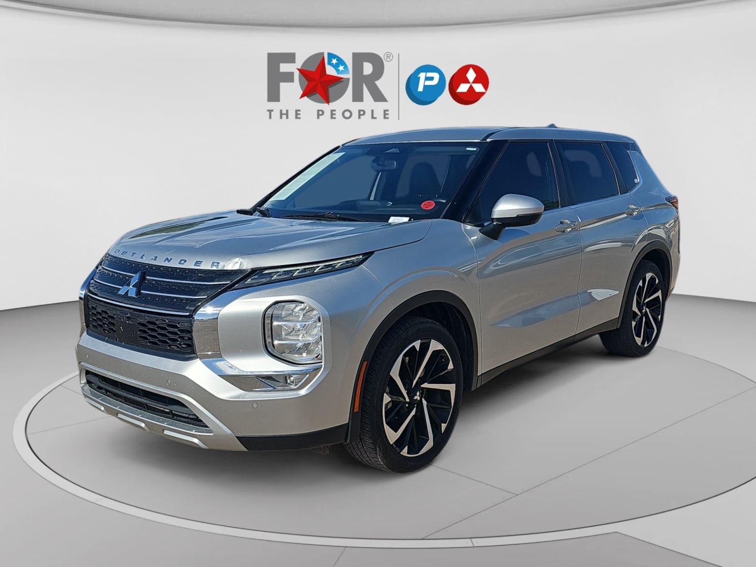 Used 2023 Mitsubishi Outlander SE FWD image 1