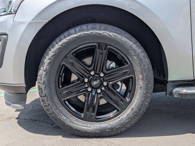 Used 2020 Ford Expedition XLT w/ Equipment Group 202A image 26