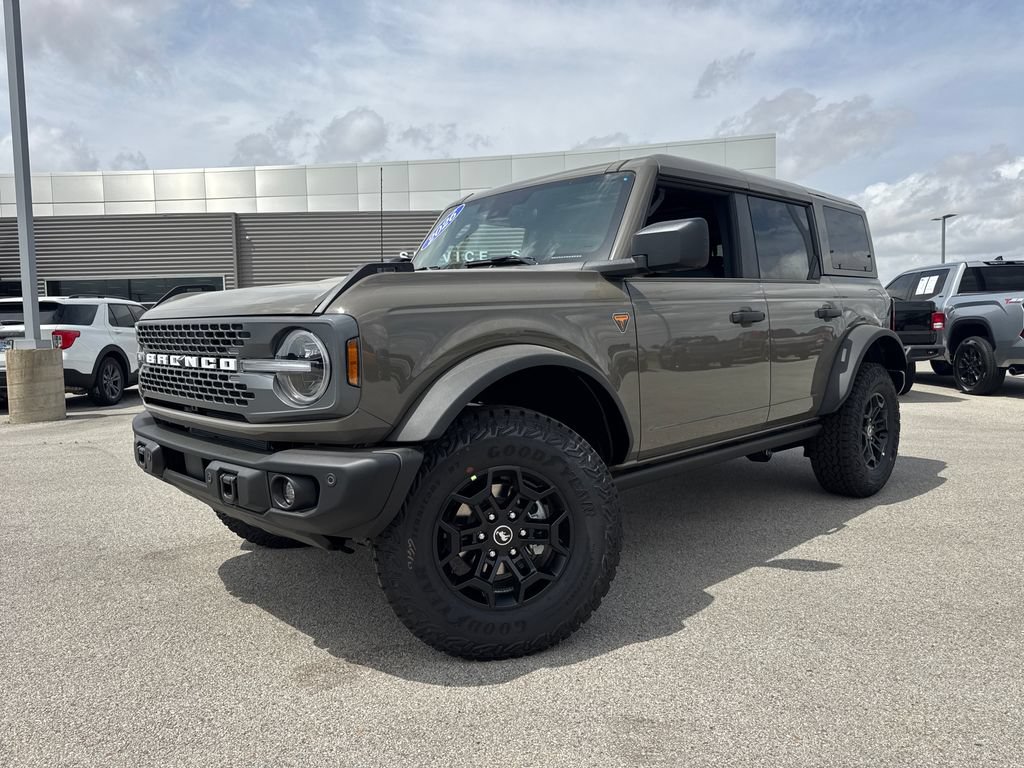 New 2026 Ford Bronco Badlands