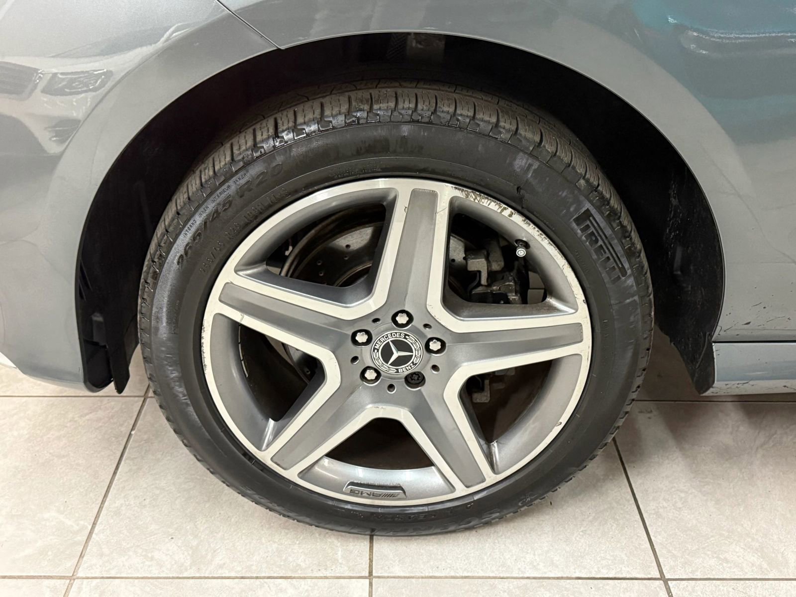 Used 2017 Mercedes-Benz GLE 350 w/ Premium 1 Package image 38