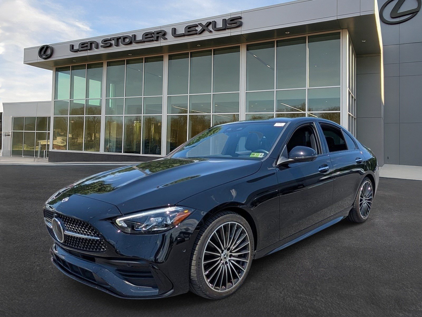 Used 2023 Mercedes-Benz C 300 4MATIC Sedan image 7