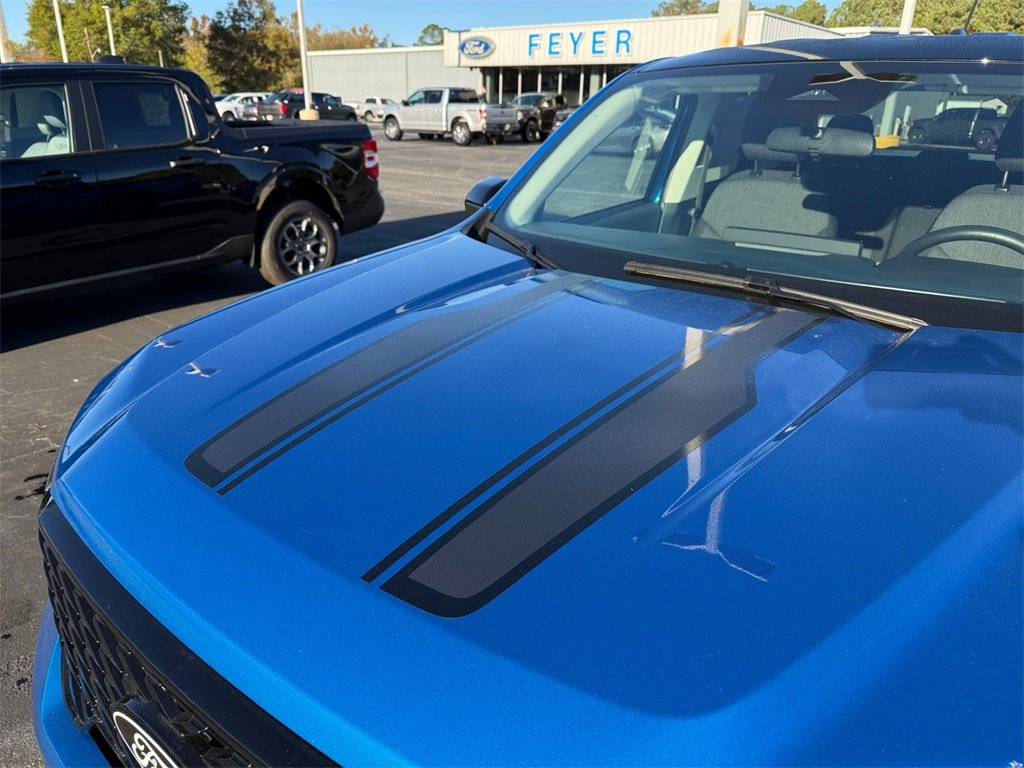 New 2025 Ford Maverick XLT w/ Black Appearance Package image 24