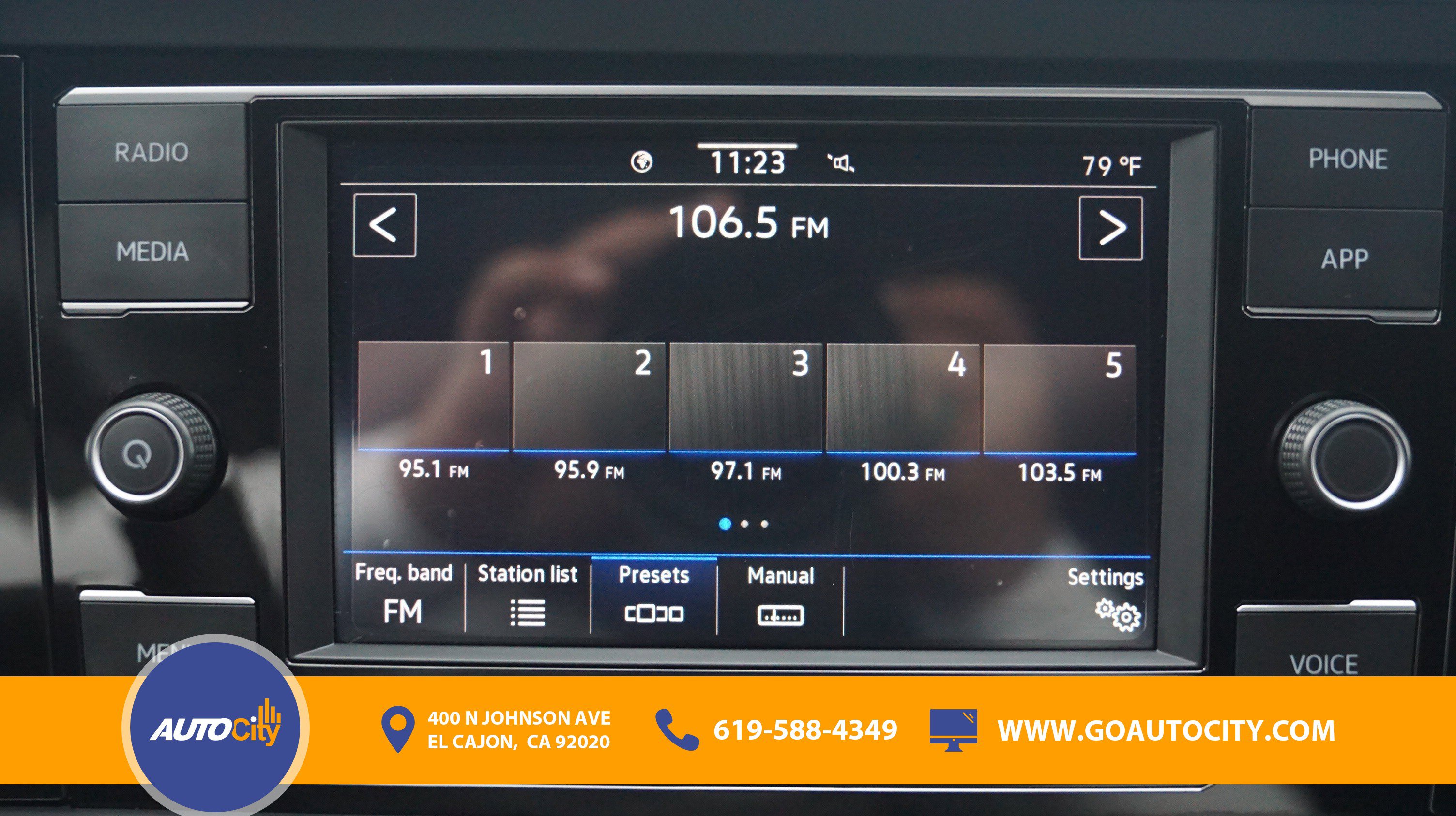 Used 2023 Volkswagen Jetta Sport image 22