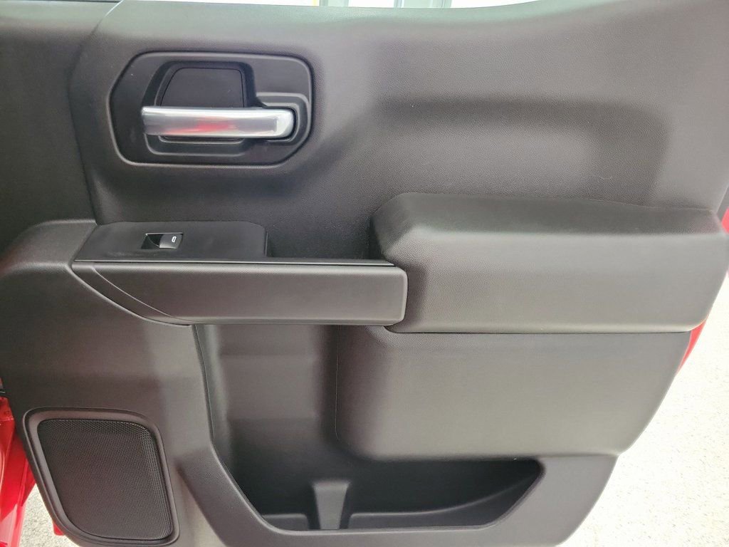 Used 2021 Chevrolet Silverado 1500 LT w/ Z71 Off-Road Package image 18