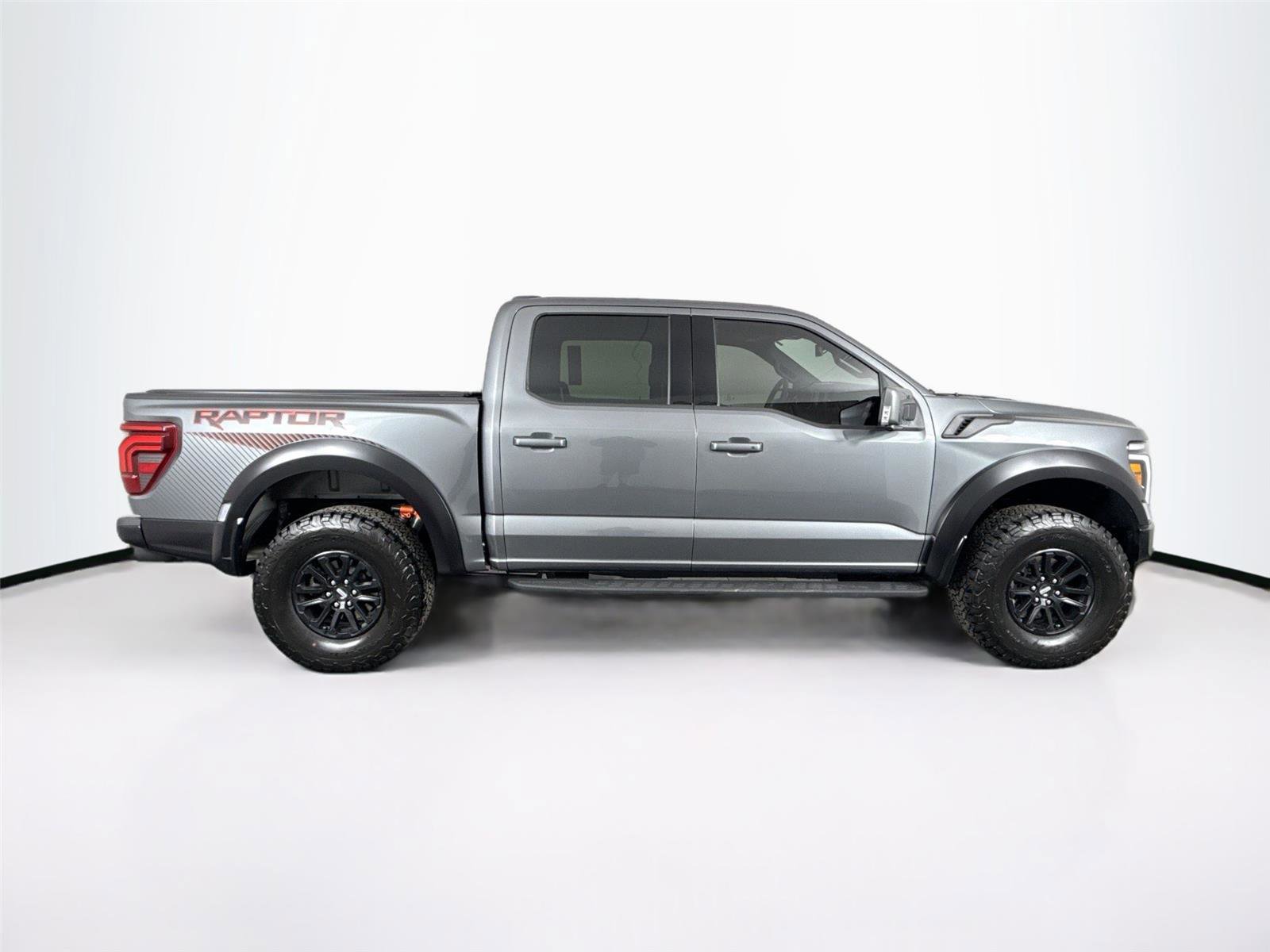 Used 2025 Ford F150 Raptor image 12