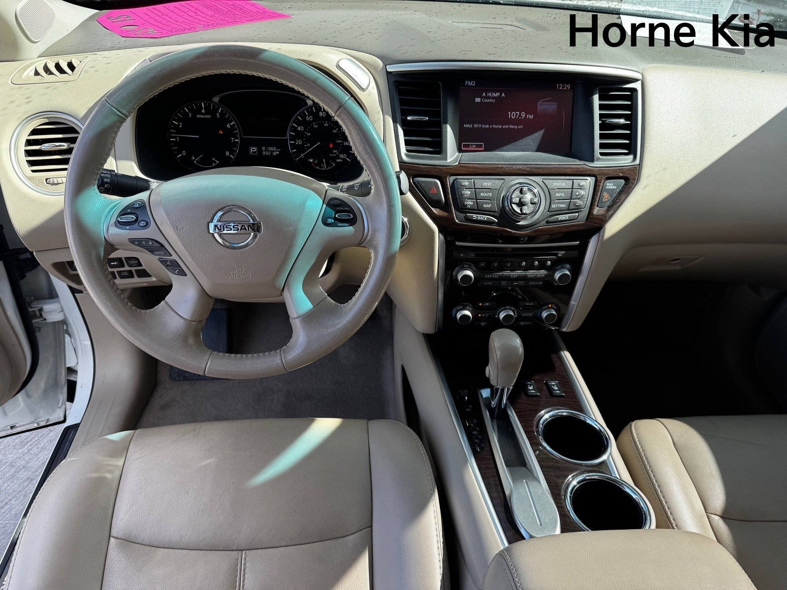 Used 2014 Nissan Pathfinder SL w/ SL Tech Package image 16