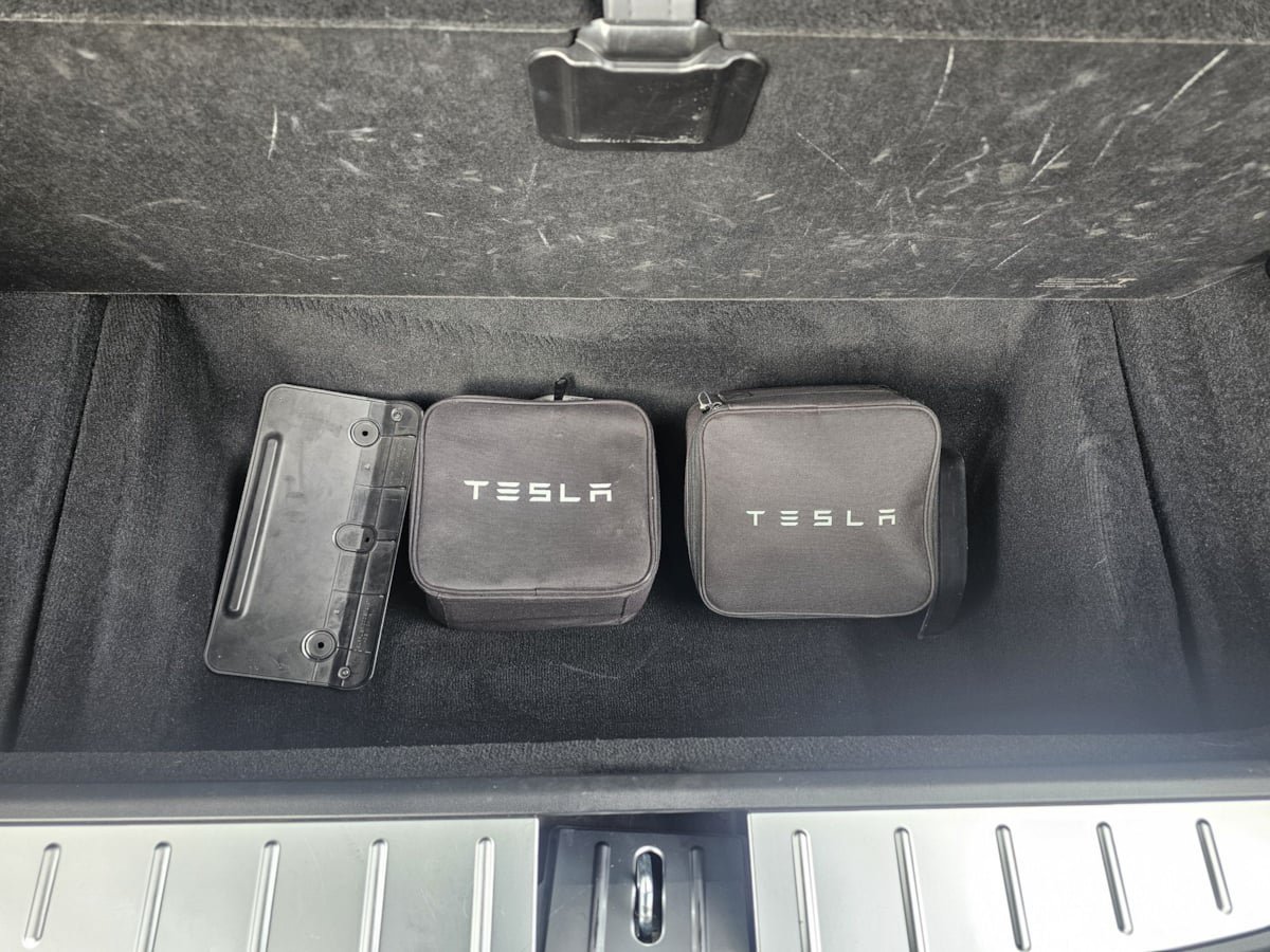 Used 2017 Tesla Model X 100D AWD/4WD image 33