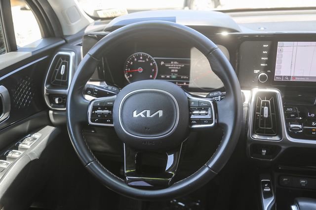 Certified 2023 Kia Sorento S w/ Panoramic Sunroof Package FWD image 16