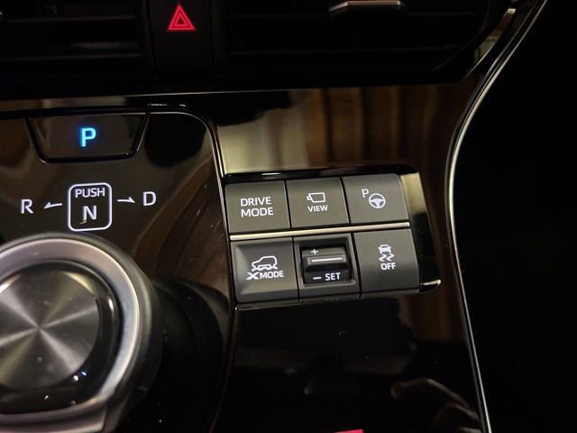 Used 2023 Subaru Solterra AWD image 33