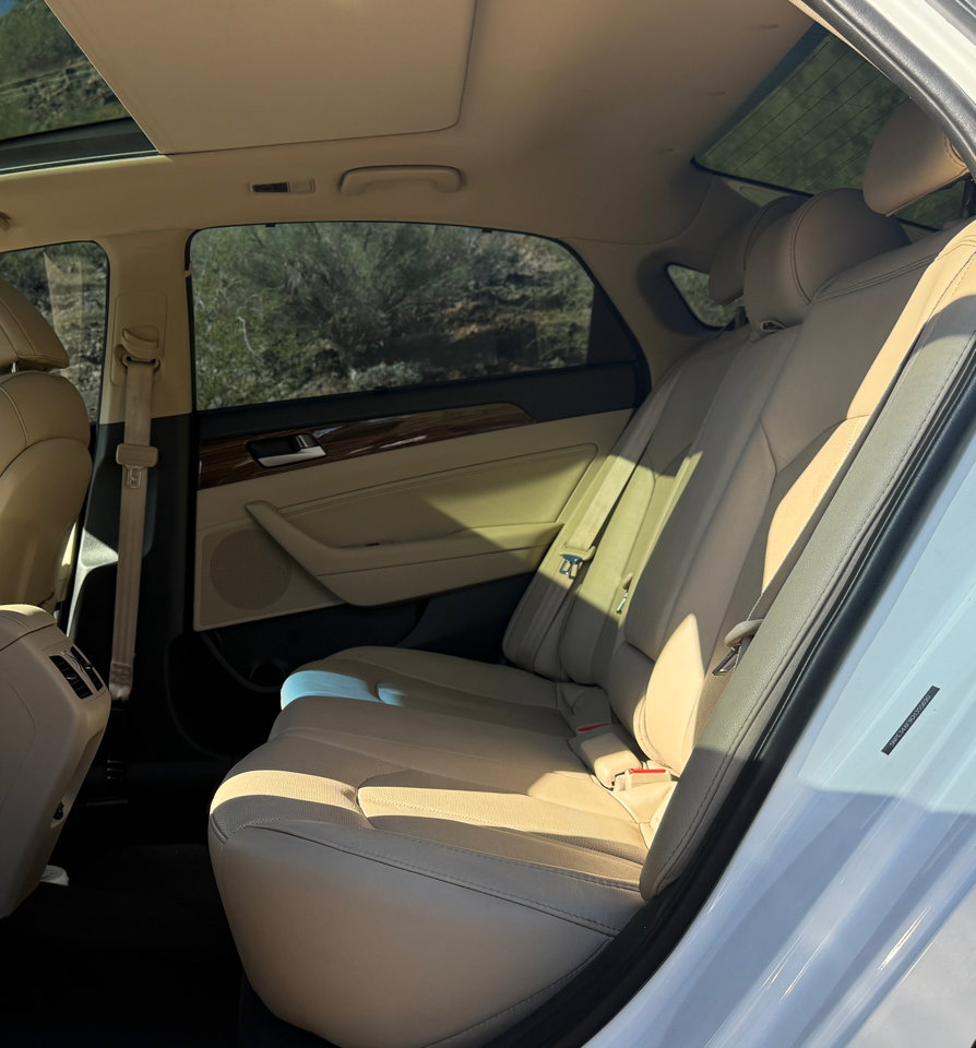 Used 2016 Hyundai Sonata Limited w/ Option Group 04 image 14