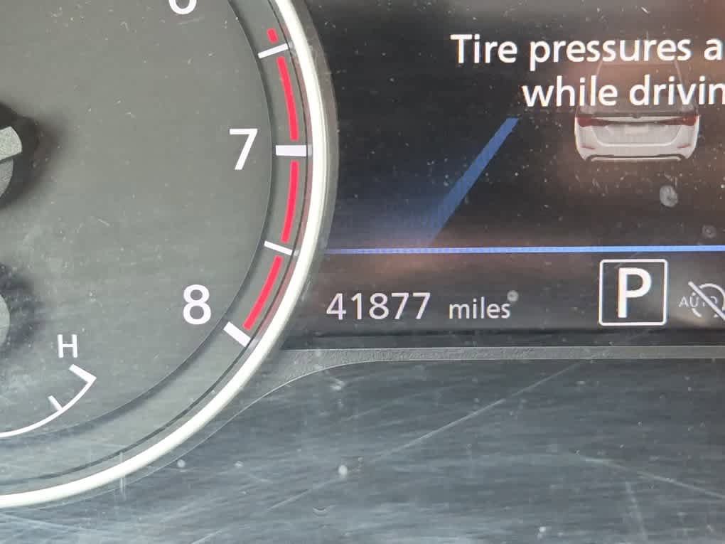 Used 2024 Nissan Sentra SV FWD image 16