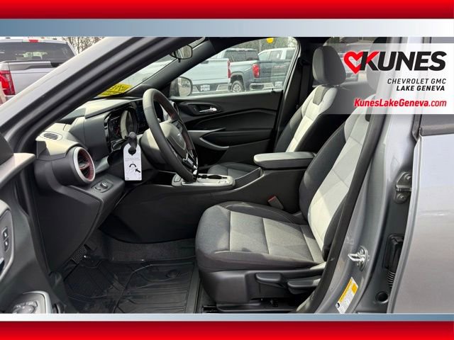 New 2026 Chevrolet Trax RS w/ Driver Confidence Package image 12