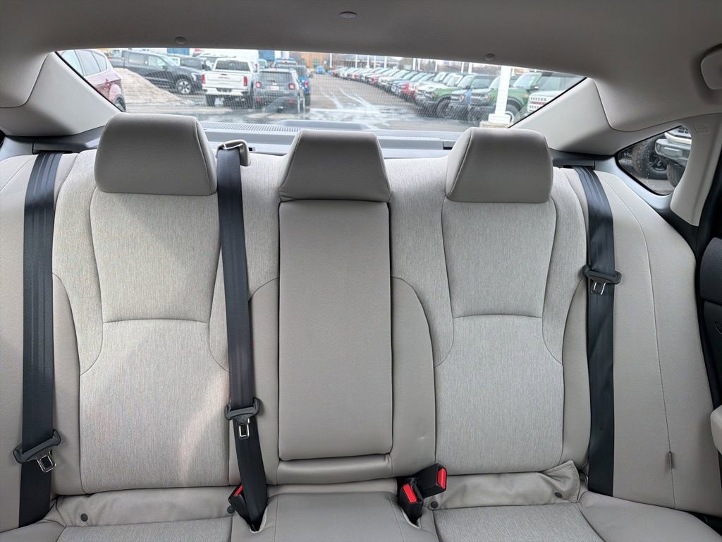 Used 2025 Honda Accord LX image 35