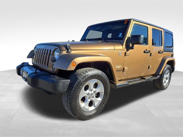 Used 2015 Jeep Wrangler Unlimited Sahara w/ Connectivity Group AWD/4WD image 5