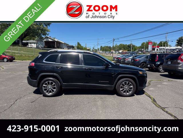Used 2019 Jeep Cherokee Latitude Plus w/ Cold Weather Group