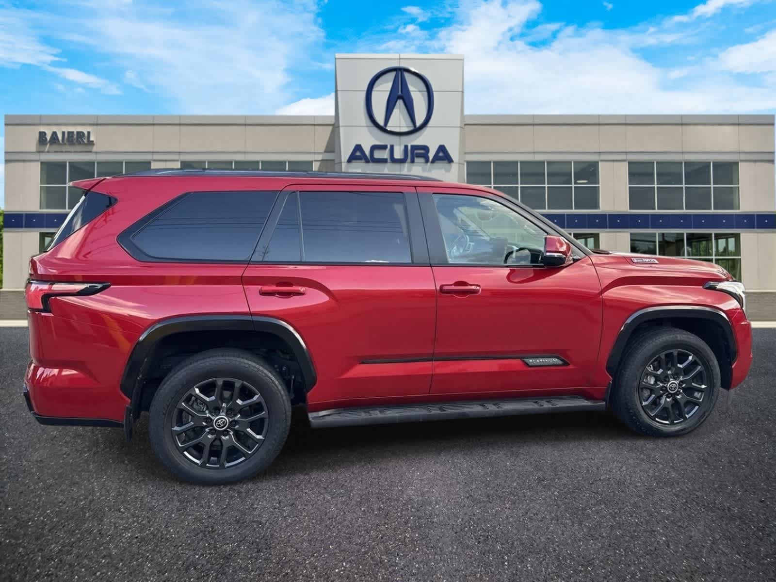 Used 2024 Toyota Sequoia Platinum AWD/4WD image 5
