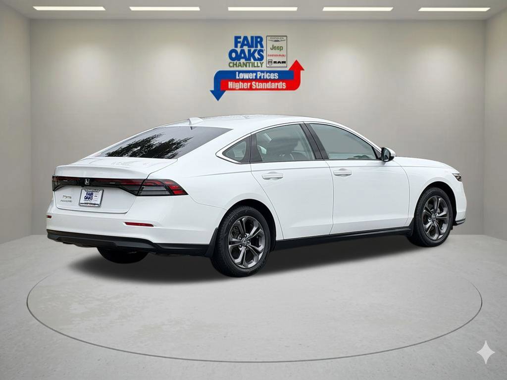 Used 2023 Honda Accord EX image 6